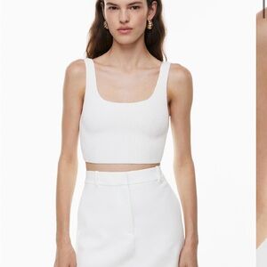 Babaton square neck sculpt cropped tank